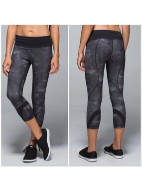 Lululemon Run: Inspire Crop II *All Full-On Luxtreme Sequin Snake Slate Black